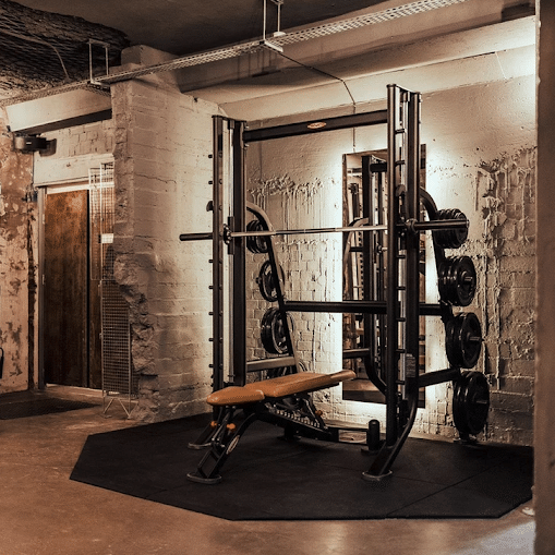 Copy of Location - Interior 1